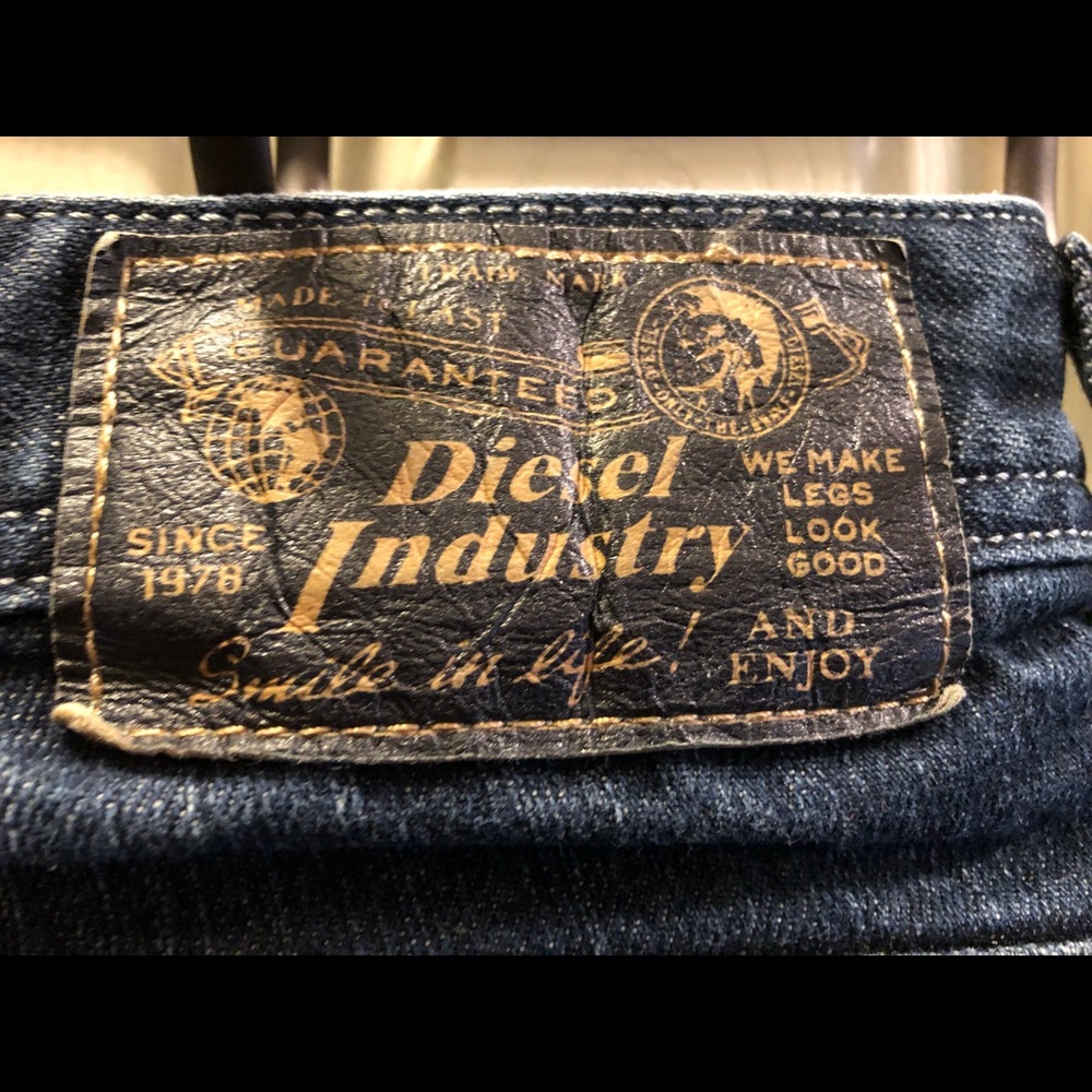 Men’s diesel jeans like new 33 x 32